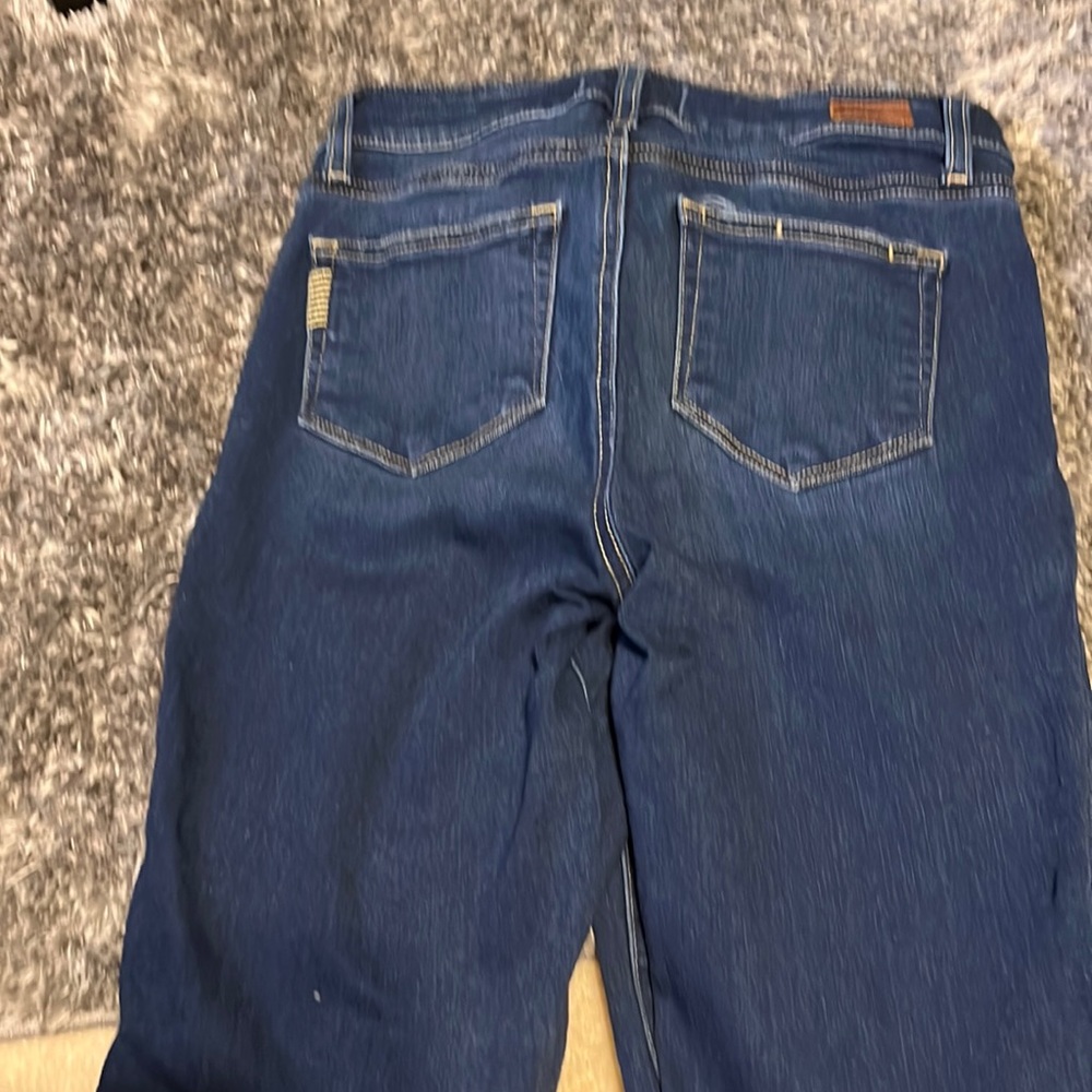 NWOT. Size 25 Paige jeans skinny fit. Dark wash